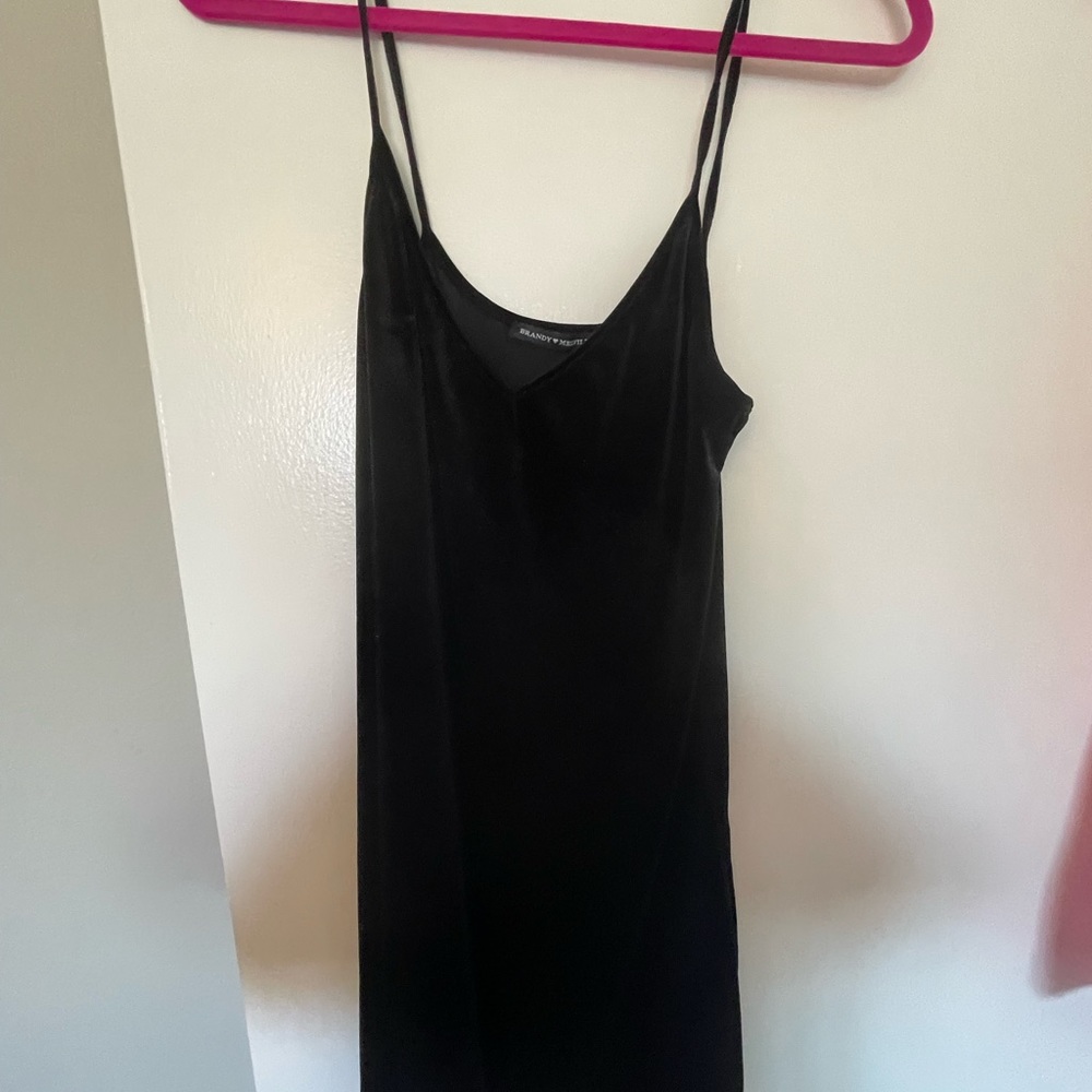 Brandy Melville Black Velvet Dress - Picture 4 of 4